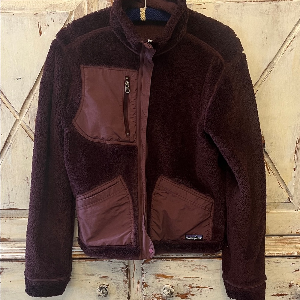 Patagonia reversible zip teddy jacket